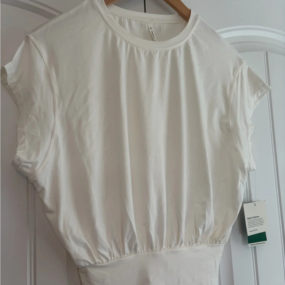Halara NWT Women's Round Neck Batwing Sleeve Work T-Shirt White Size Small NEW - Picture 6 of 13